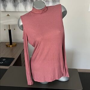 Bobeau Dusty Rose Ribbed Blouse